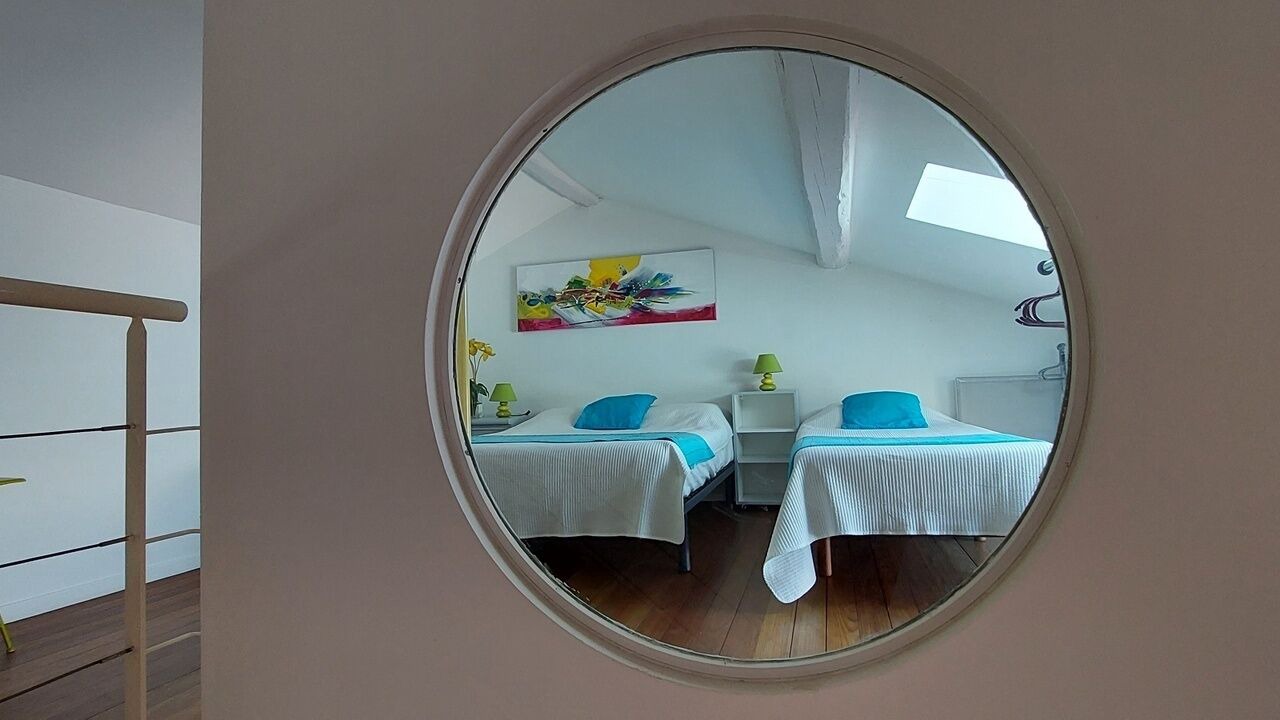 Photo of Bedroom in Cite