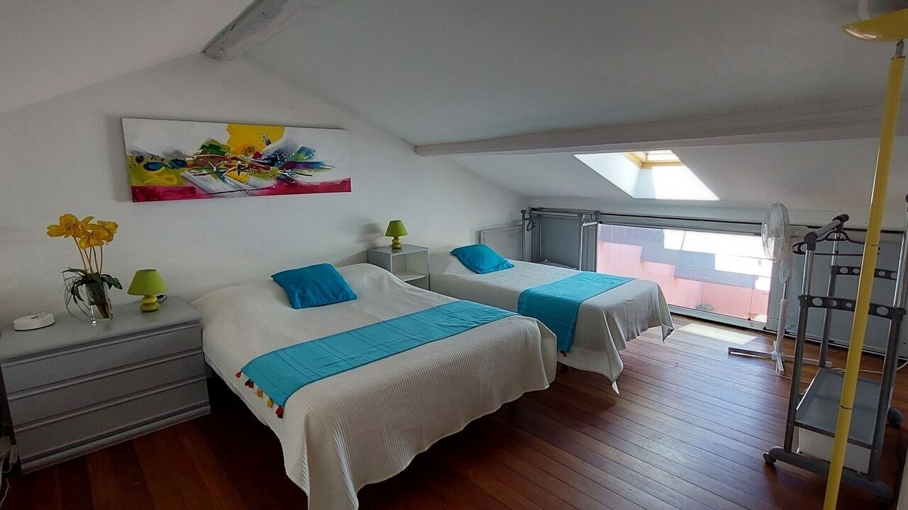 Photo of Bedroom in Cite