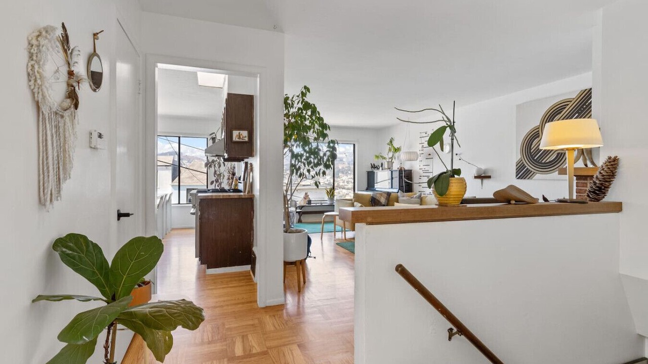 Photo of Others in Excelsior