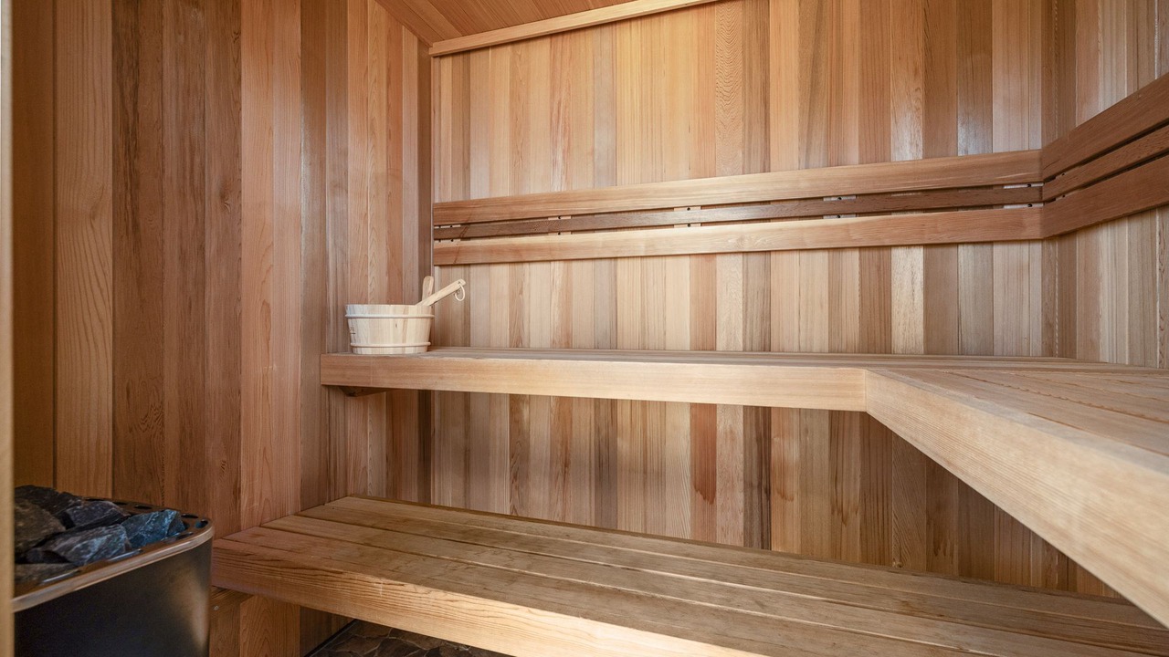 Photo of Others in Rhyll