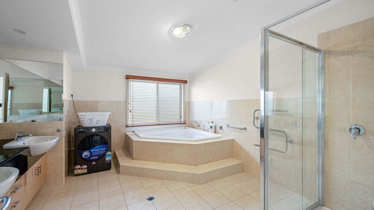 Photo of Bathroom in Rhyll