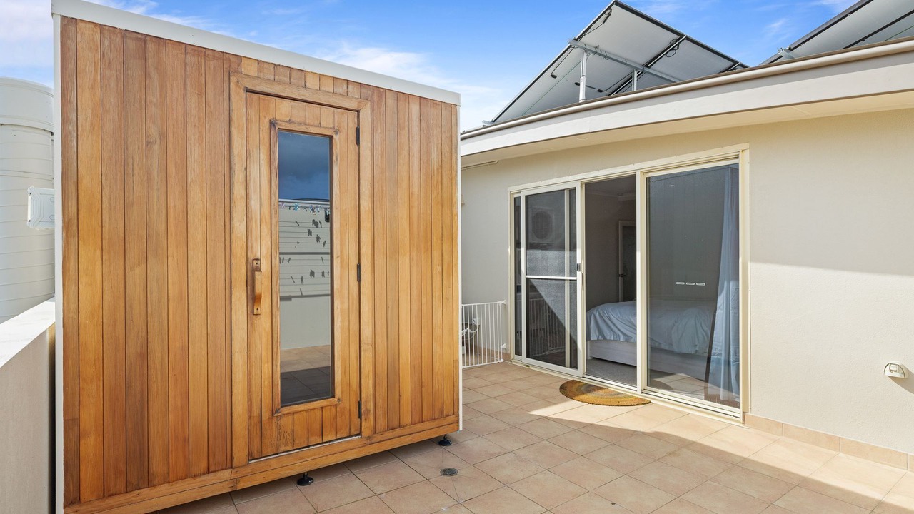 Photo of Others in Rhyll