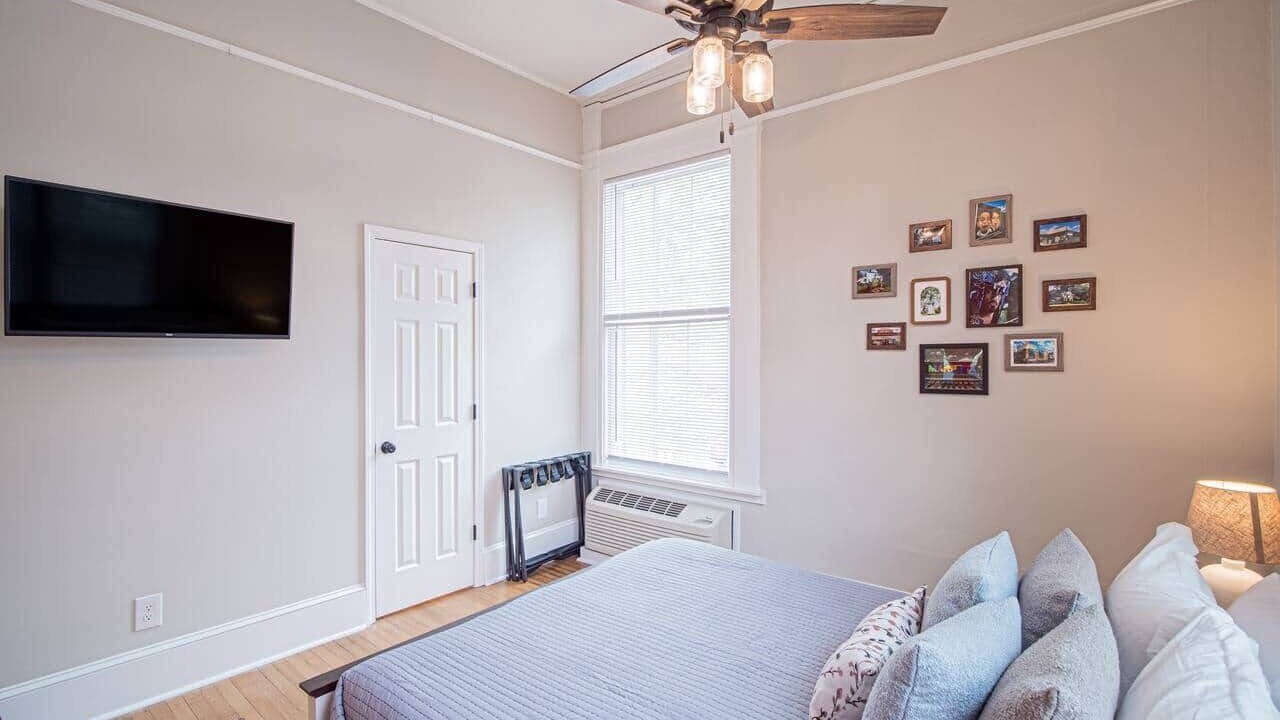 Photo of Bedroom in Marietta