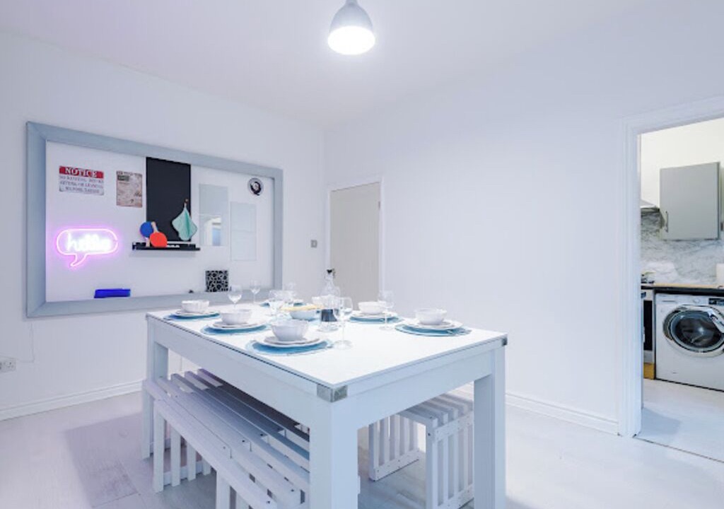 Photo of Others in Manchester