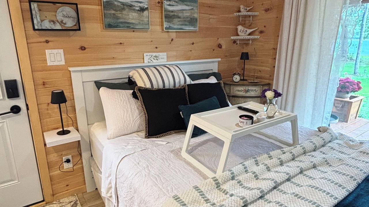 Photo of Bedroom in Algoma District