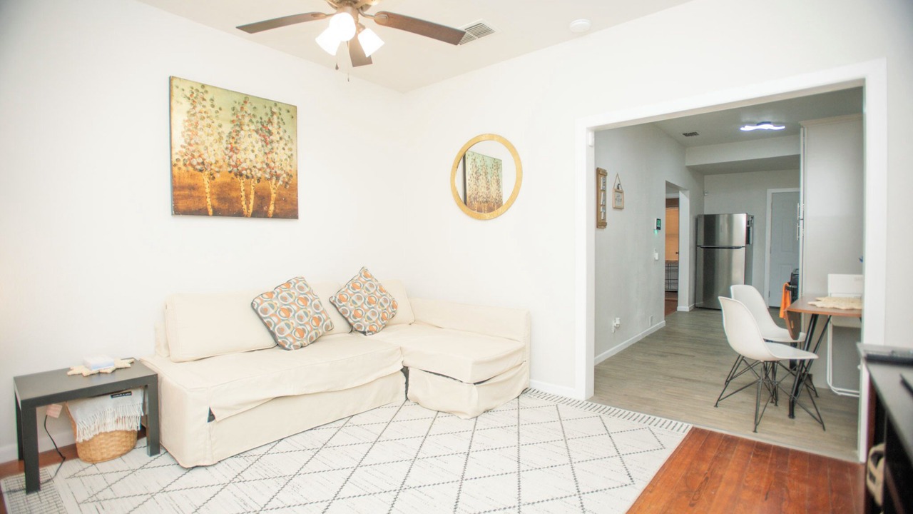 Photo of Livingroom in Prospect Hill