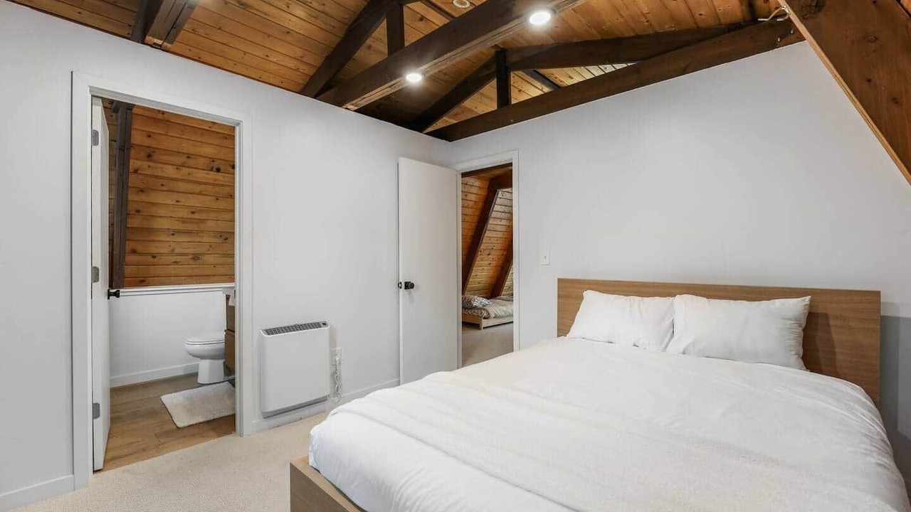 Photo of Bedroom in Silver Summit