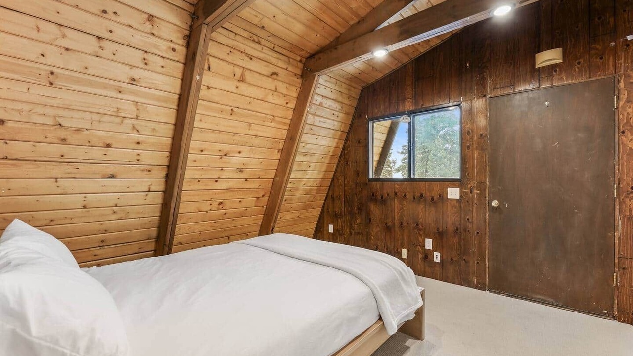 Photo of Bedroom in Silver Summit