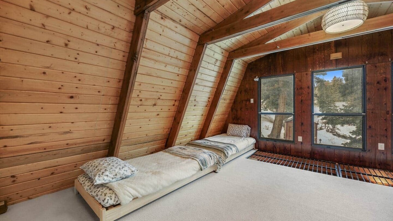 Photo of Bedroom in Silver Summit
