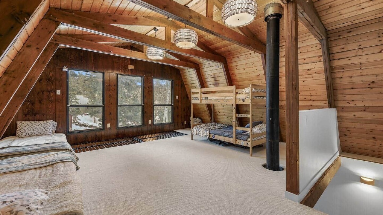 Photo of Bedroom in Silver Summit