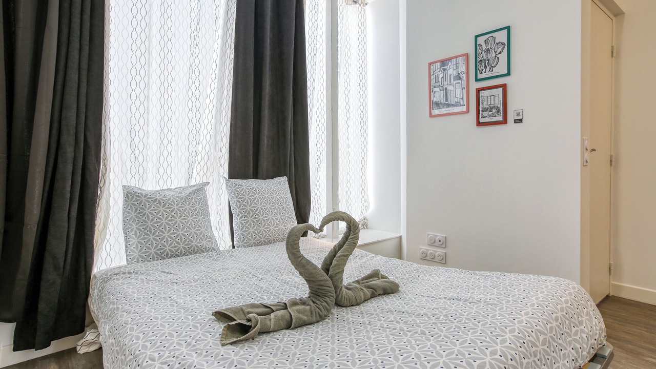 Photo of Bedroom in Laval