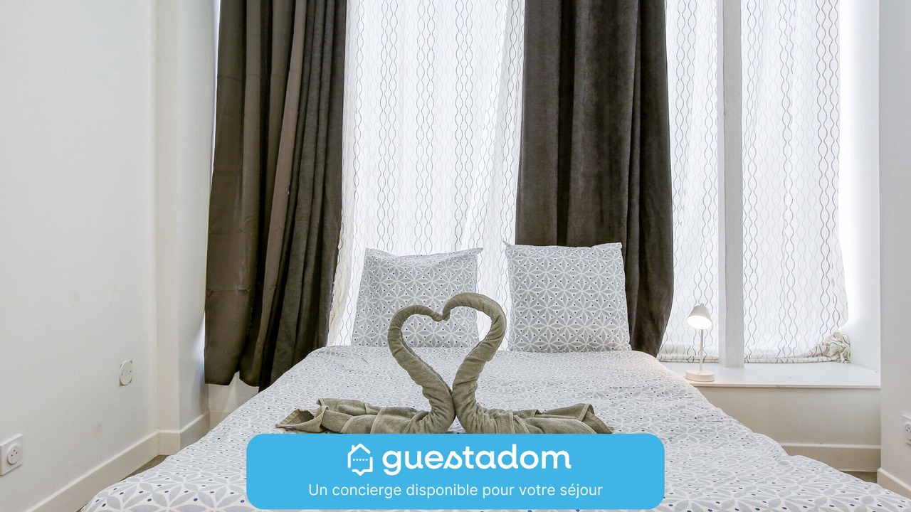 Photo of Bedroom in Laval