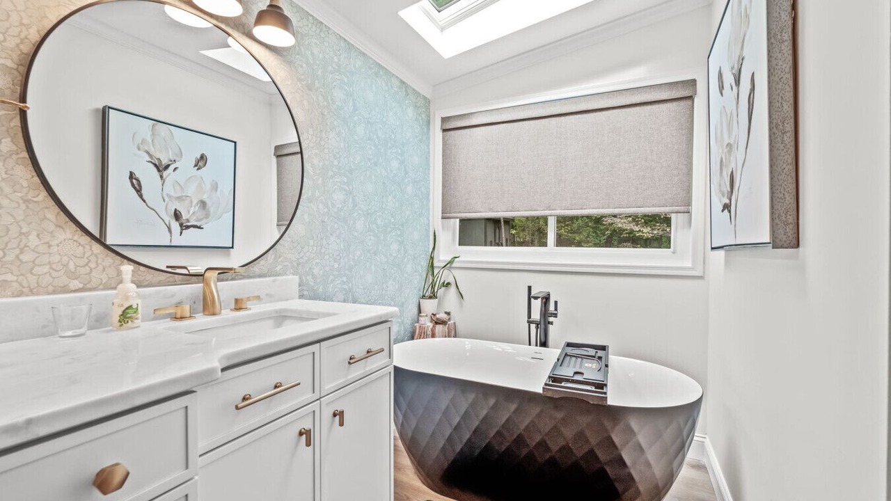Photo of Bathroom in High Point