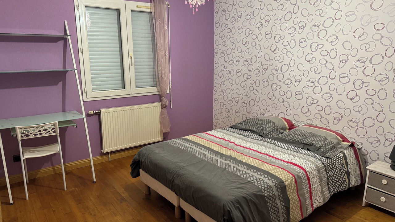 Photo of Bedroom in Beaune-les-Mines