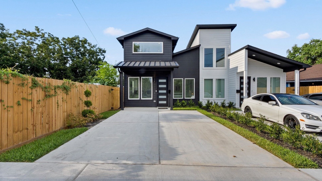 Photo of Outdoor in Northside