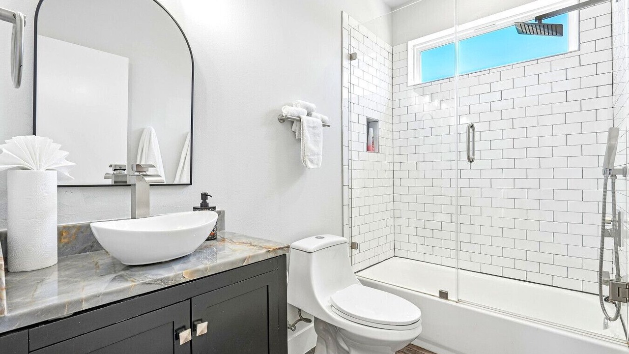 Photo of Bathroom in Cedar Crest