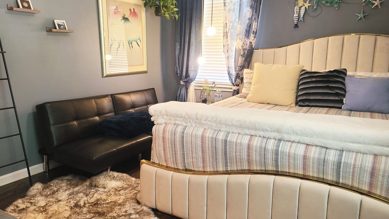 Photo of Bedroom in Antioch