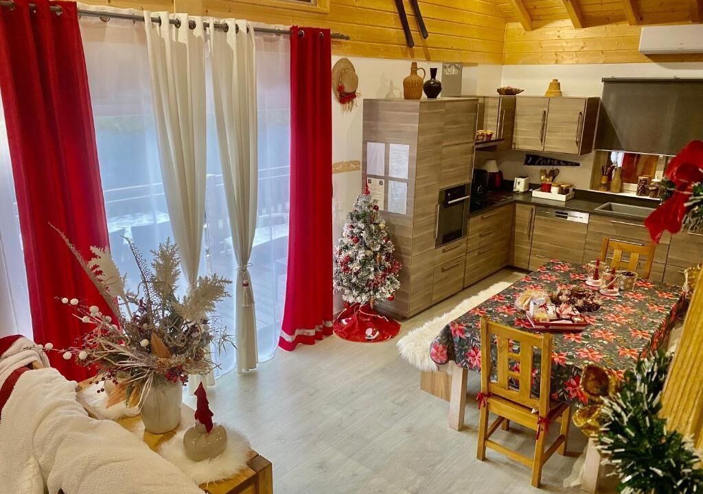 Photo of Others in Coise-Saint-Jean-Pied-Gauthier