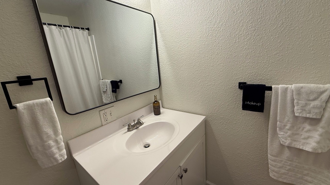 Photo of Bathroom in Van Buren