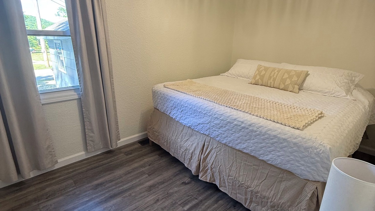 Photo of Bedroom in Van Buren