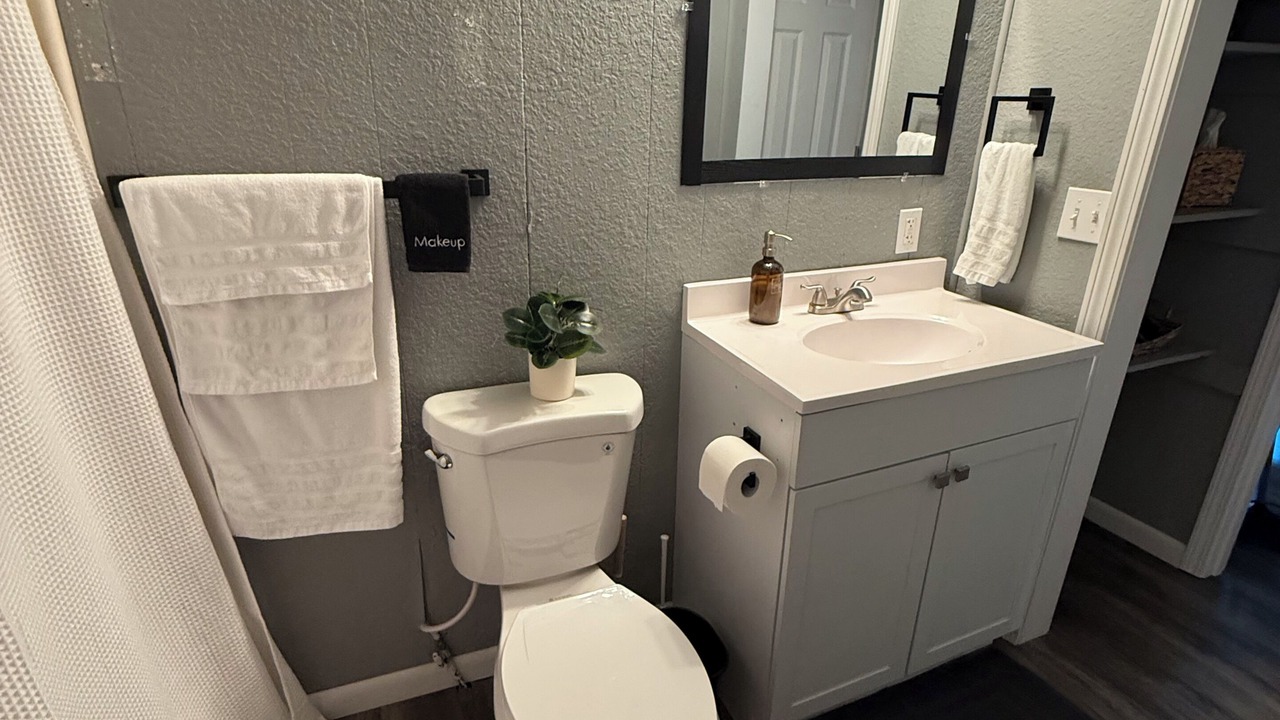 Photo of Bathroom in Van Buren