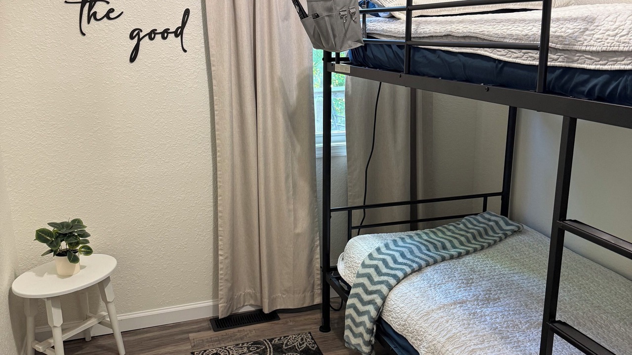 Photo of Bedroom in Van Buren