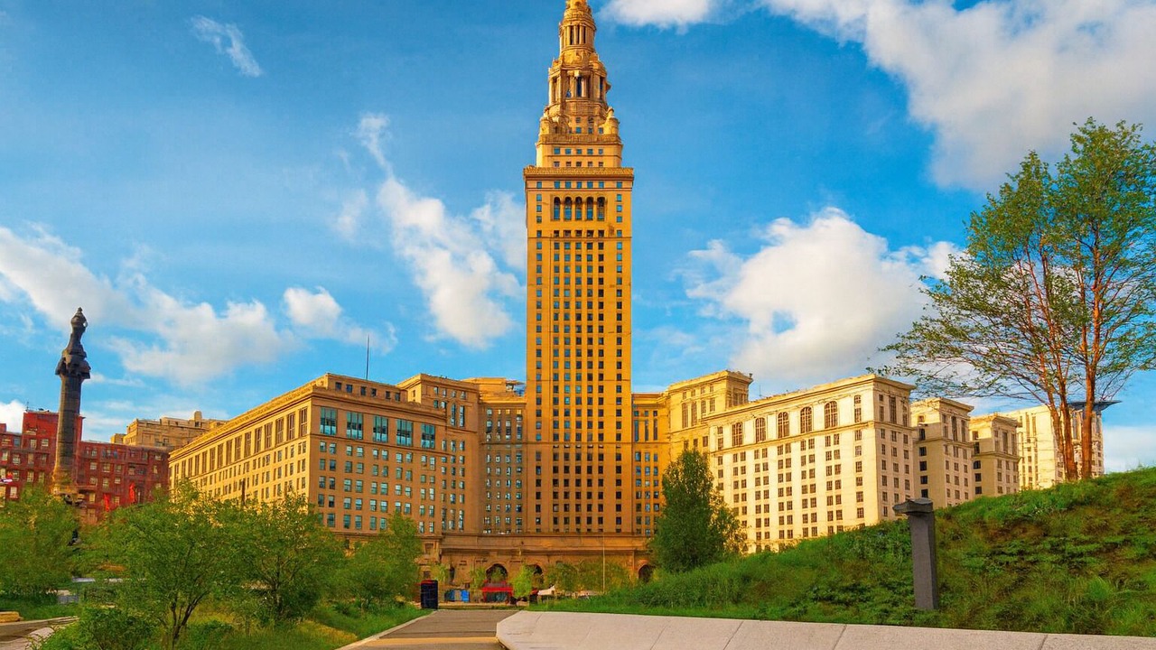 Photo of Others in Downtown Cleveland