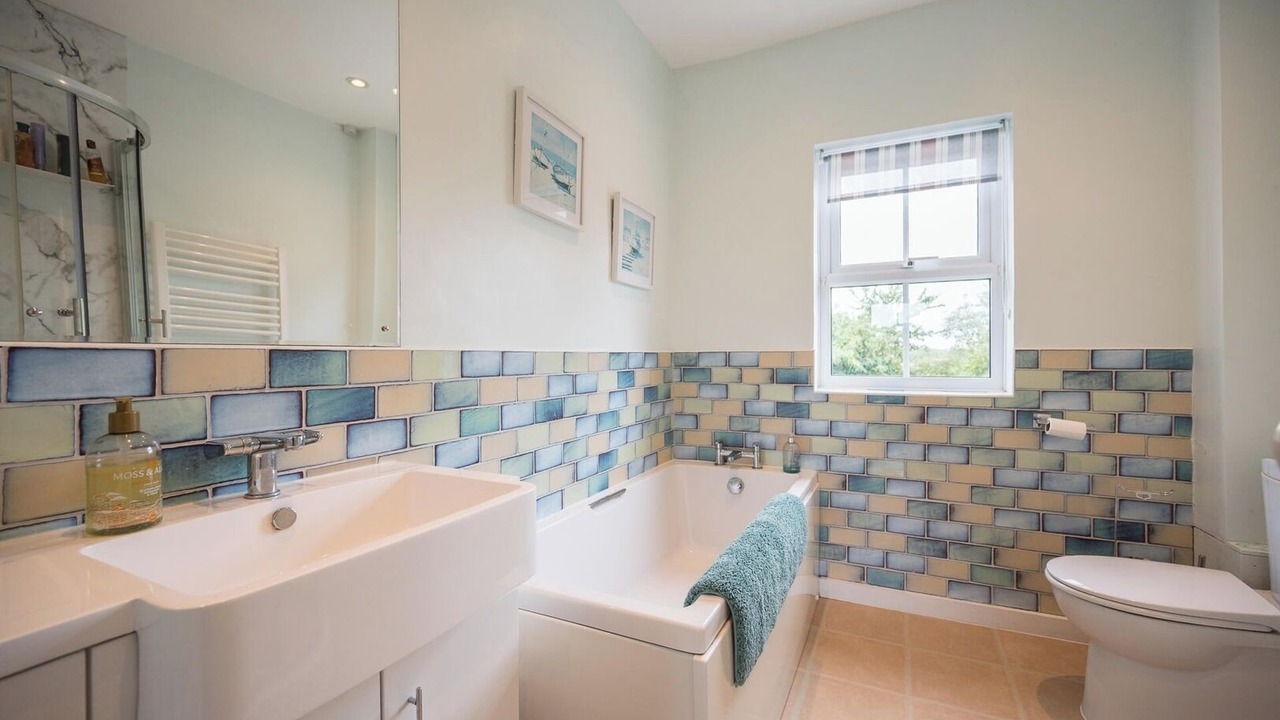 Photo of Bathroom in Dunwich