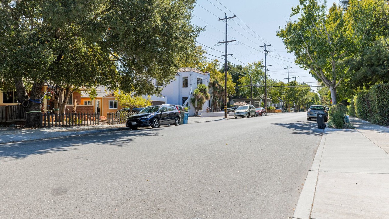 Photo of Outdoor in Downtown North