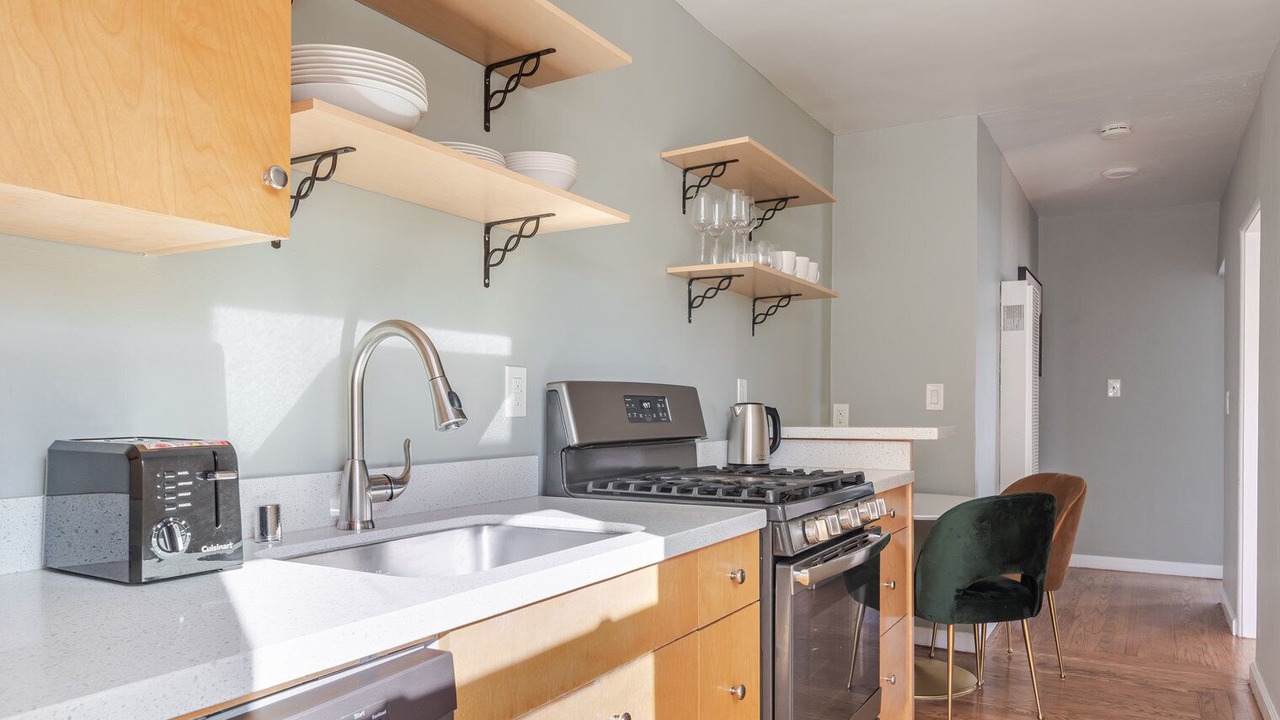 Photo of Kitchen in Downtown North