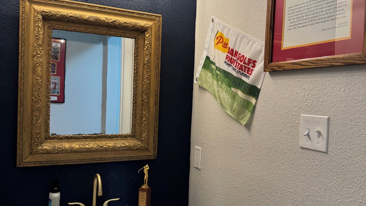 Photo of Bathroom in Pittsburg