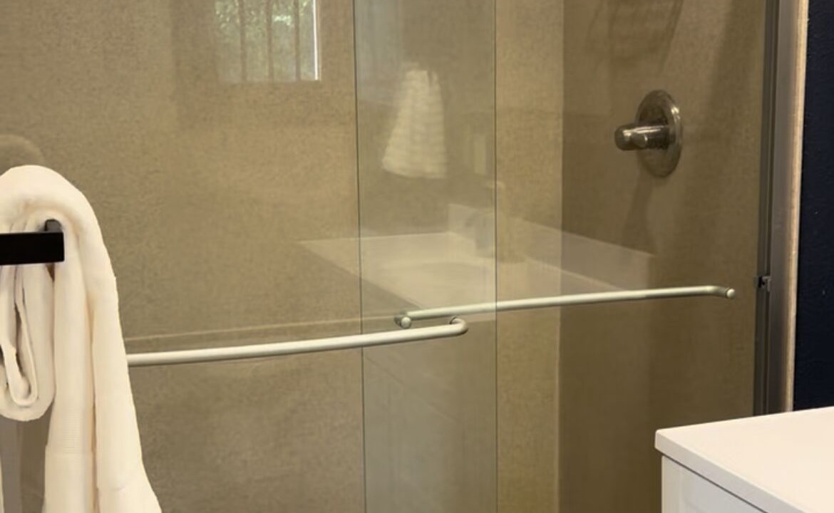 Photo of Bathroom in Pittsburg