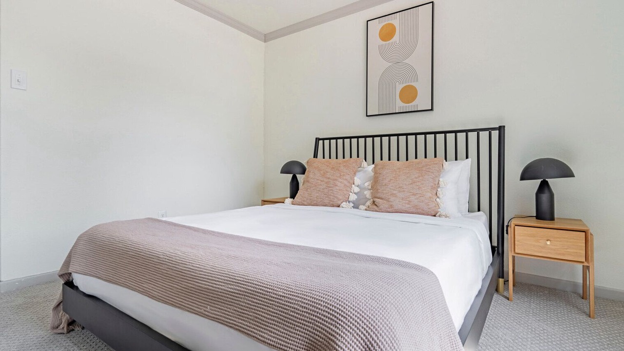 Photo of Bedroom in Waller Creek District