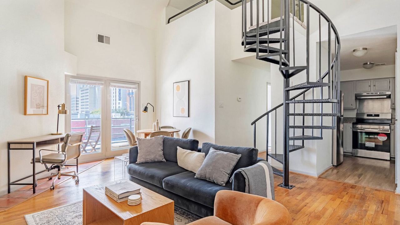 Photo of Livingroom in Waller Creek District