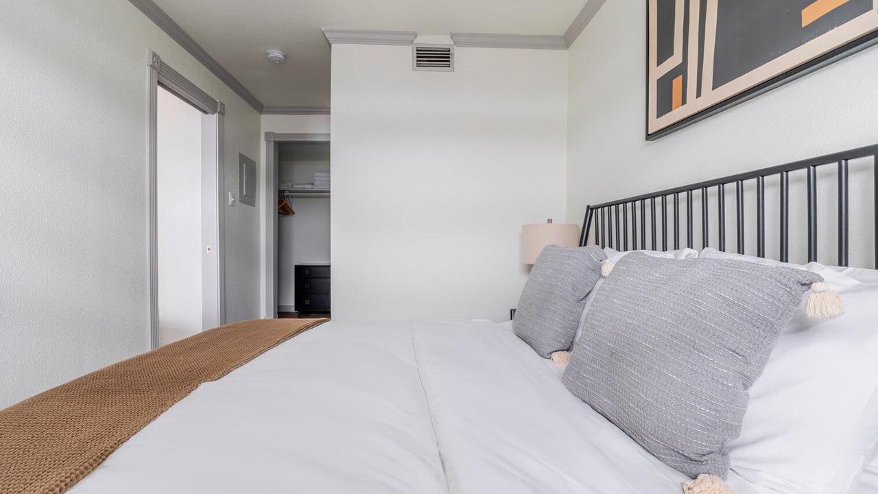 Photo of Bedroom in Waller Creek District