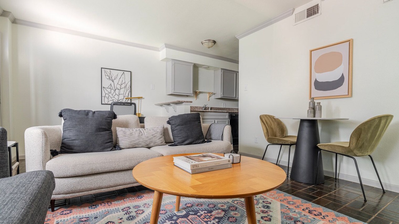 Photo of Livingroom in Waller Creek District