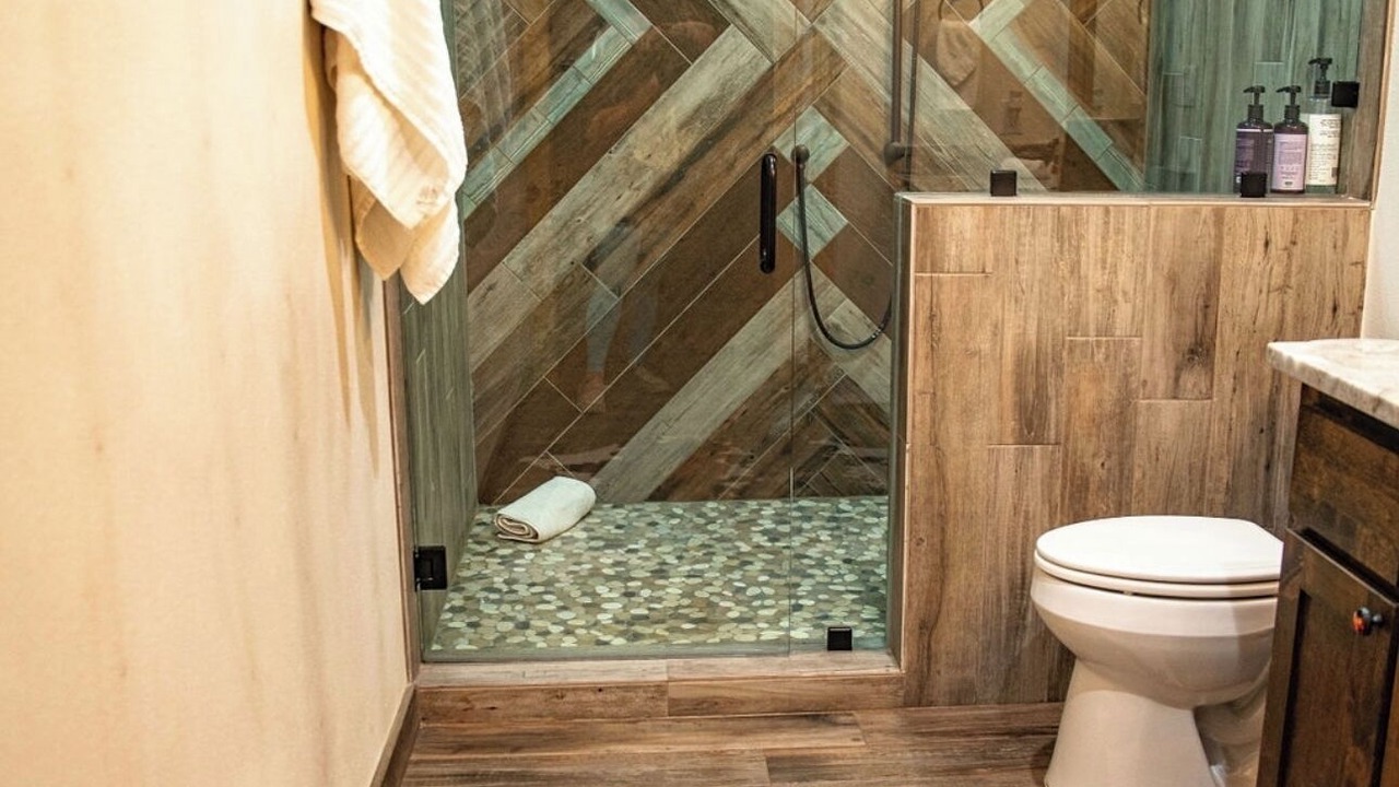 Photo of Bathroom in Valley View