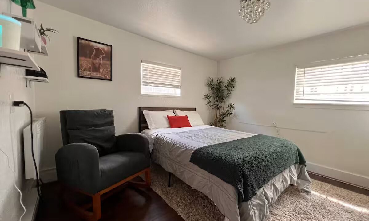 Photo of Bedroom in Everett