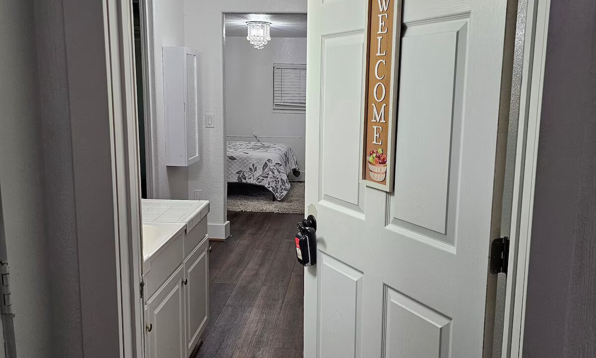 Photo of Bedroom in Everett