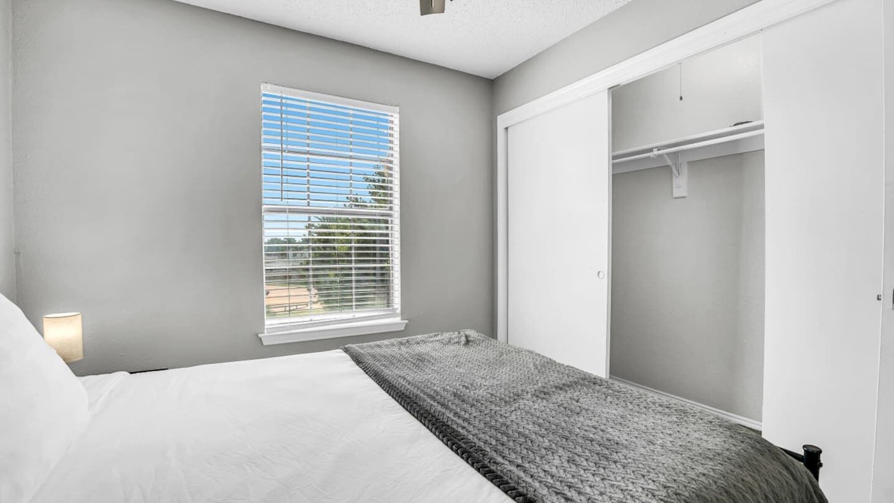 Photo of Bedroom in West Arlington