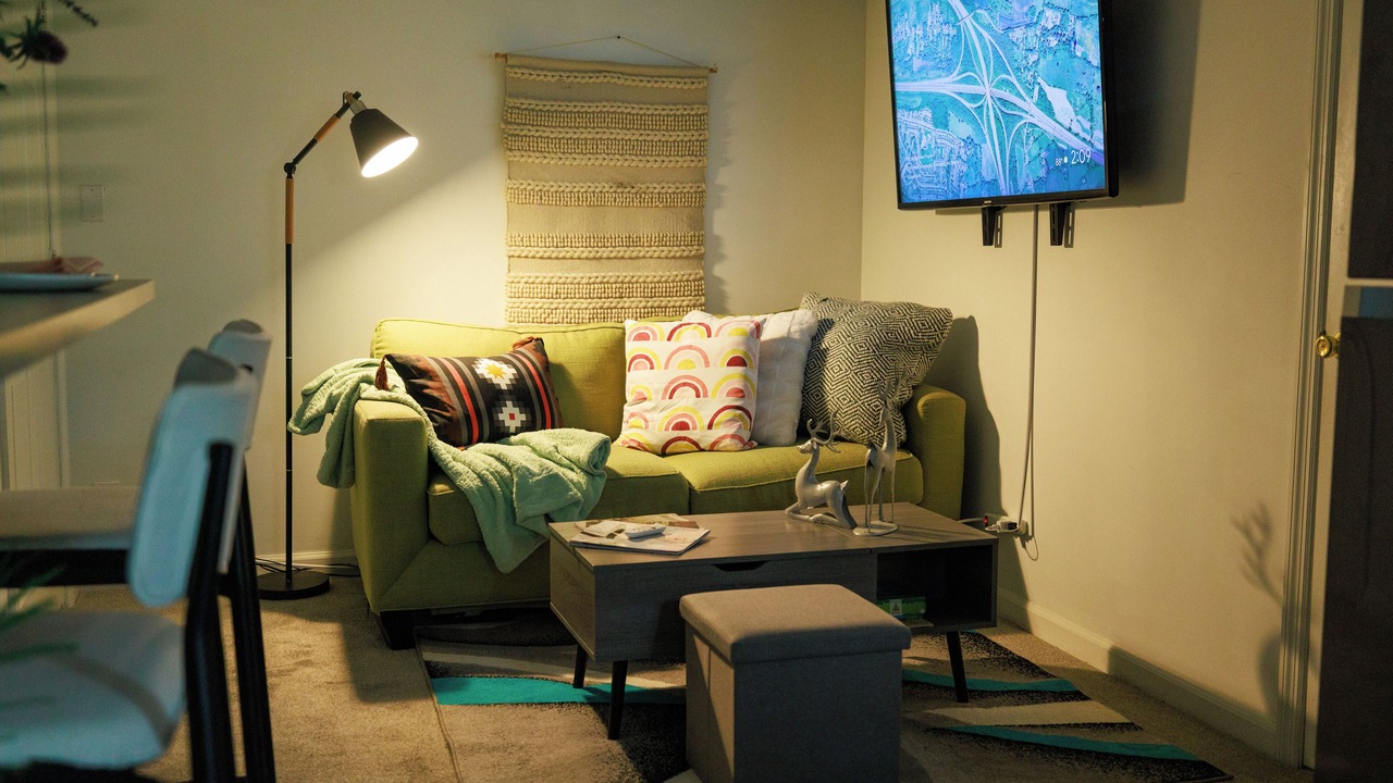 Photo of Livingroom in Lawrenceville