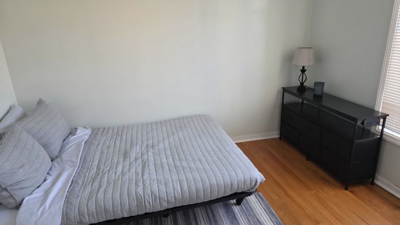 Photo of Bedroom in Canaryville