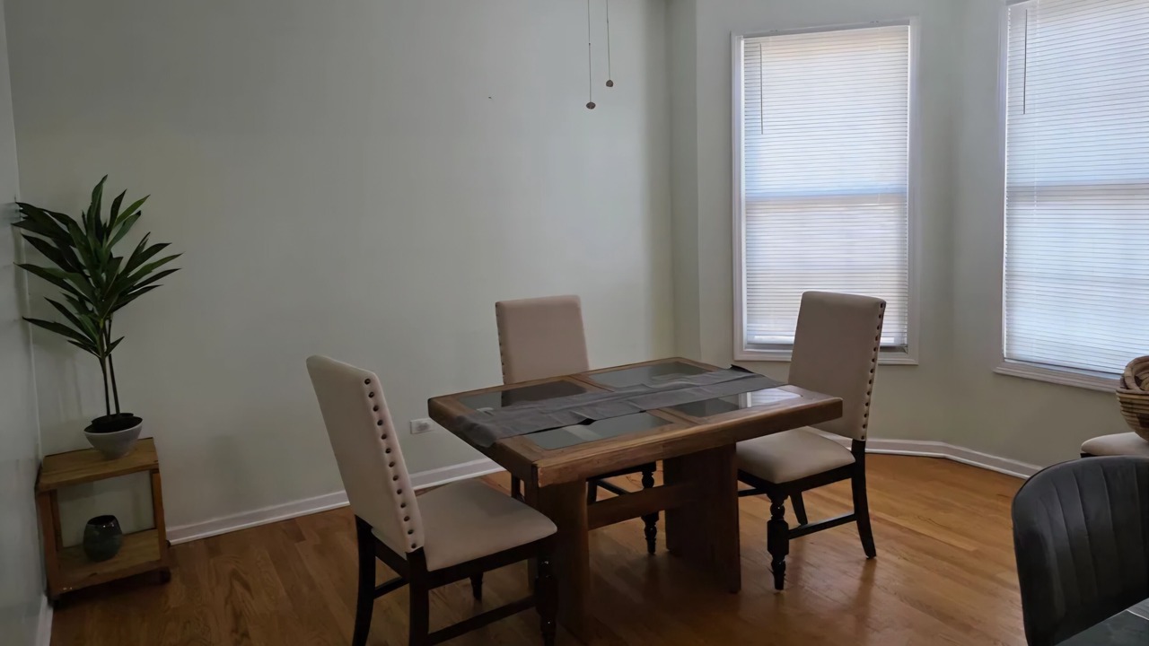 Photo of Others in Canaryville