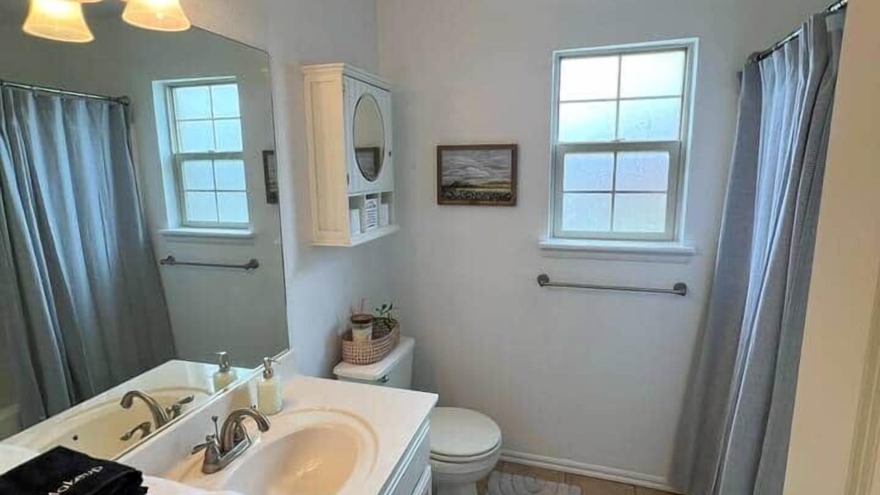 Photo of Bathroom in Jenks
