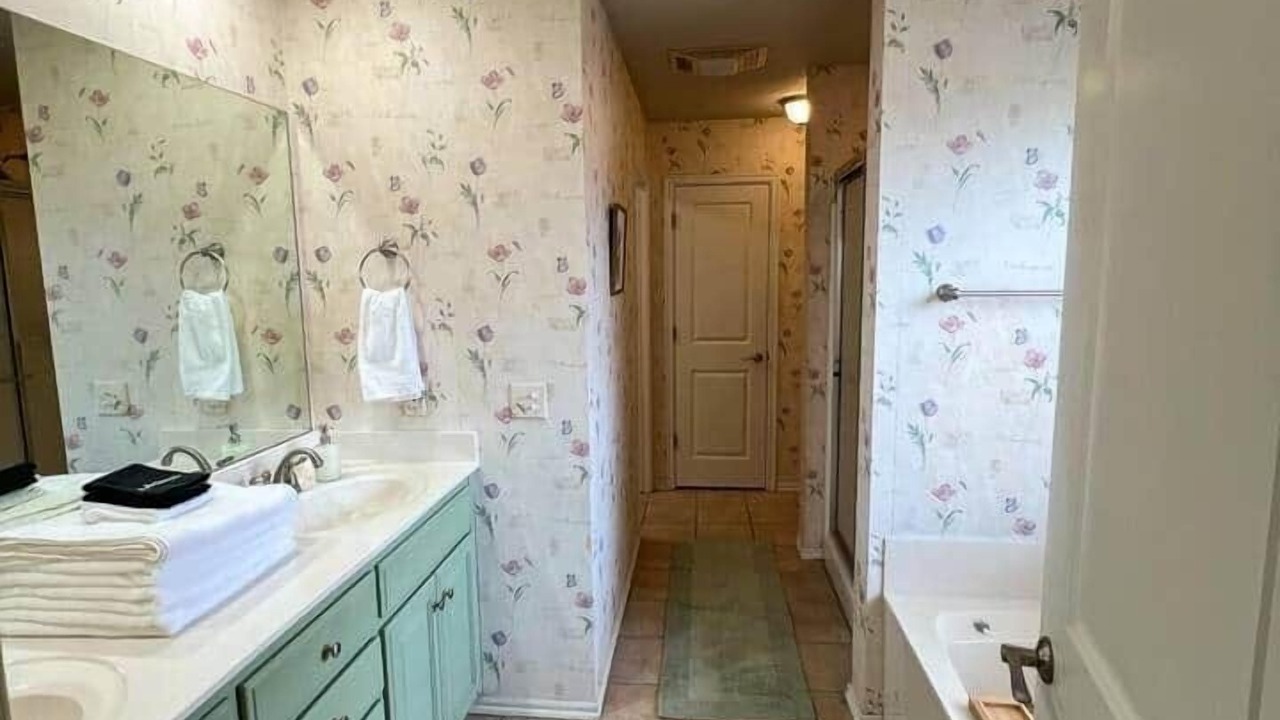 Photo of Bathroom in Jenks