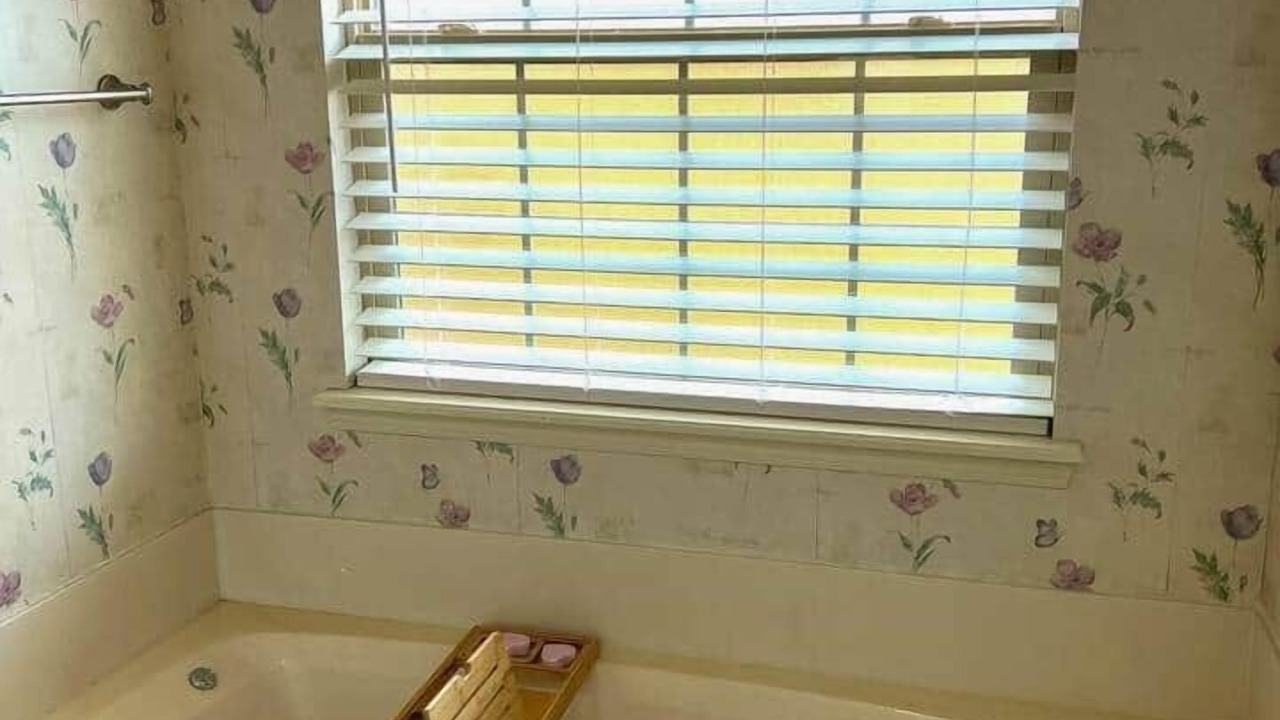 Photo of Bathroom in Jenks