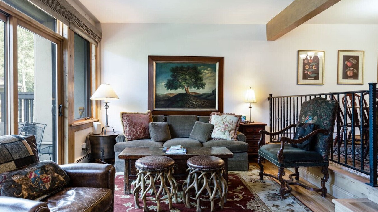 Photo of Livingroom in Vail