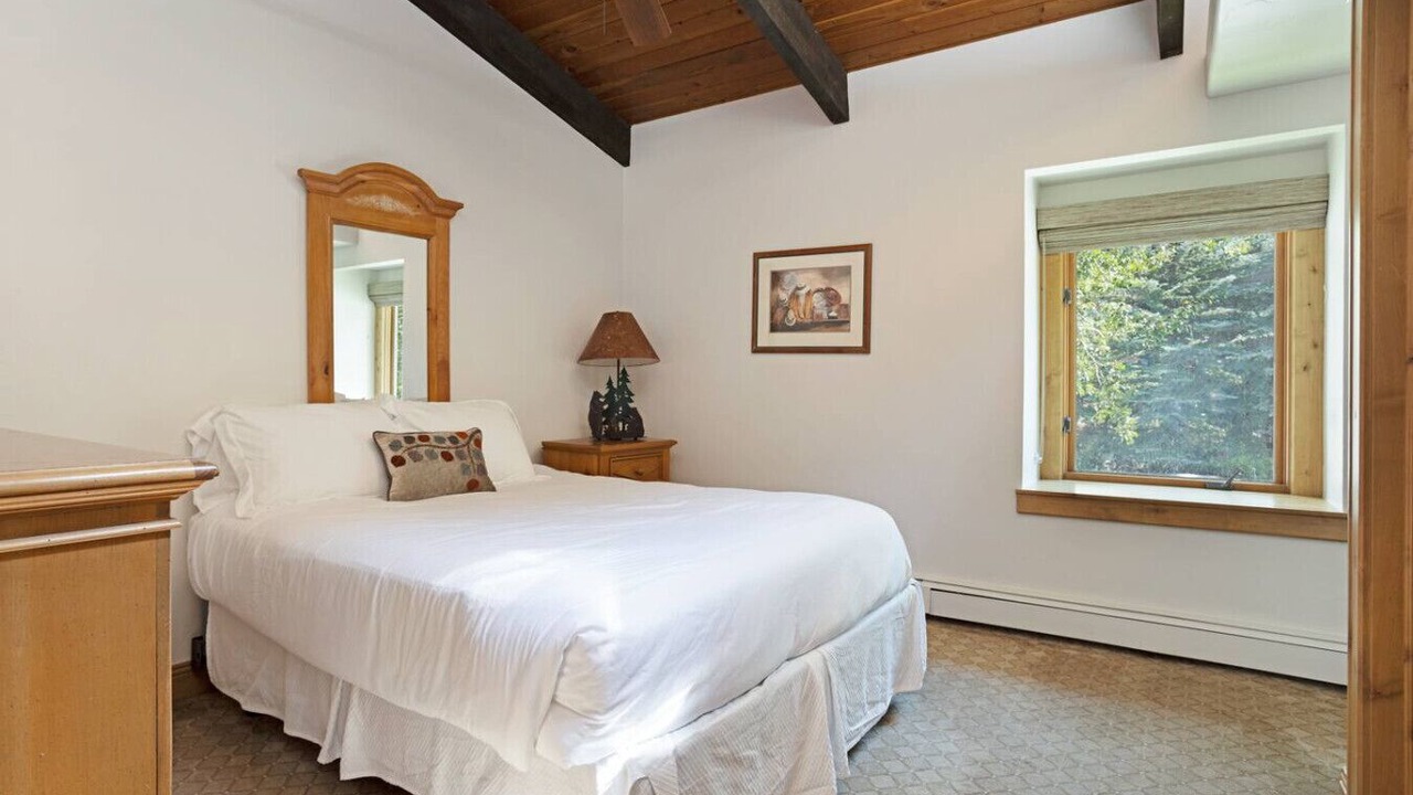 Photo of Bedroom in Vail
