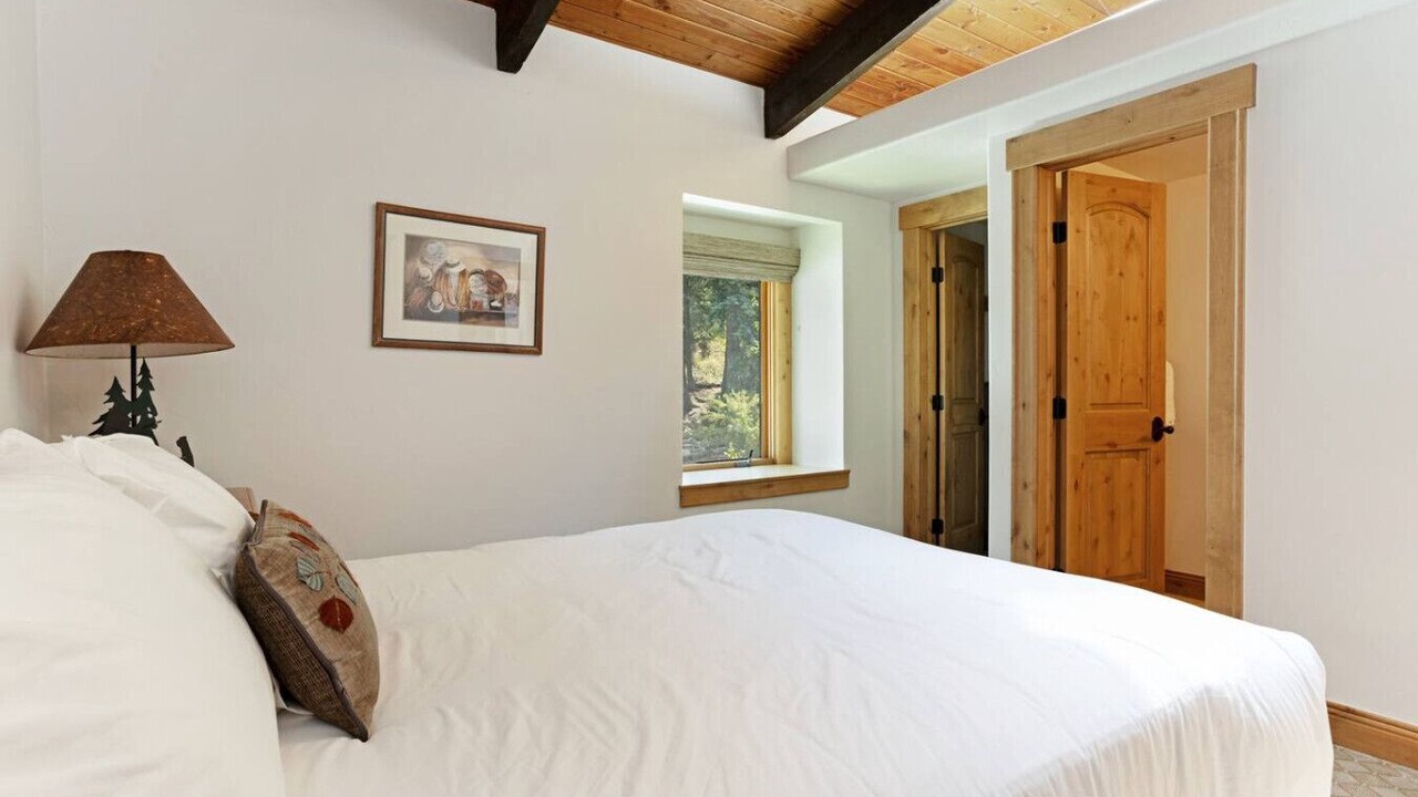 Photo of Bedroom in Vail