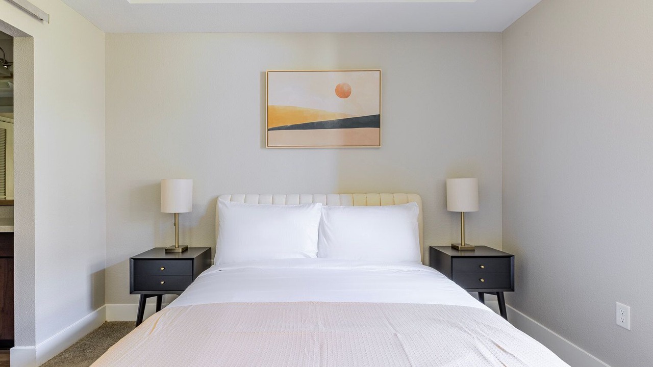 Photo of Bedroom in Mountain View